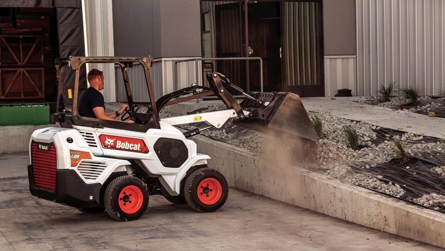 Vangaever verdeelt nieuwe Bobcat-knikladers