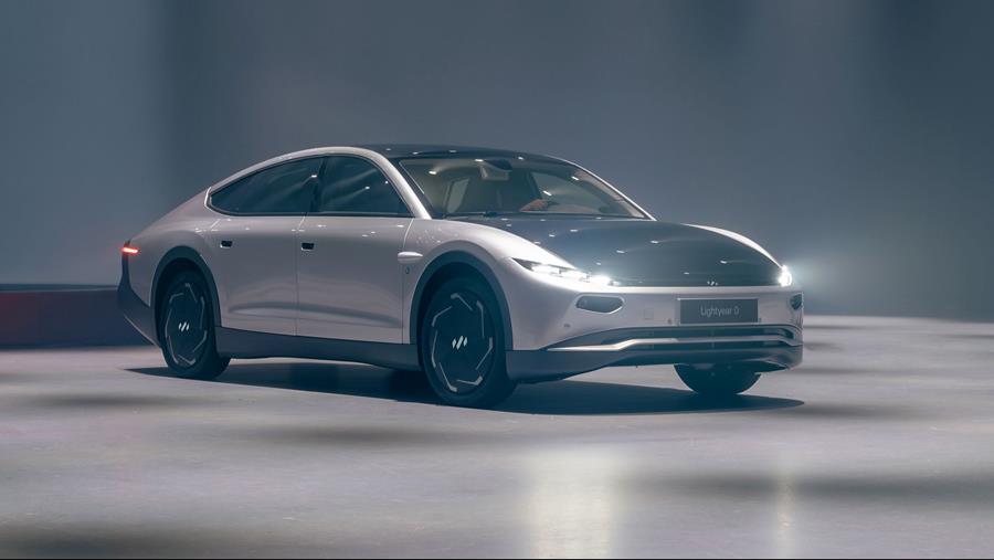 Présentation de la voiture Lightyear 0
