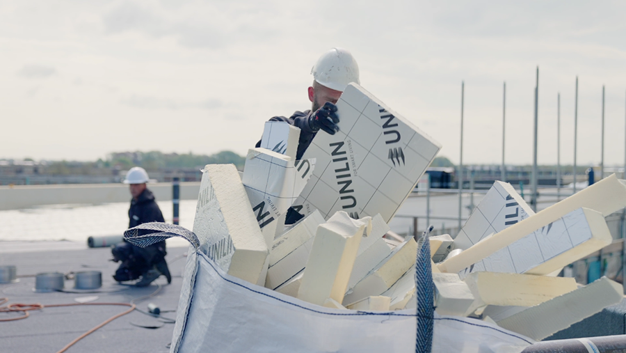 Recyclage van kunststofsnijresten op bouwwerf