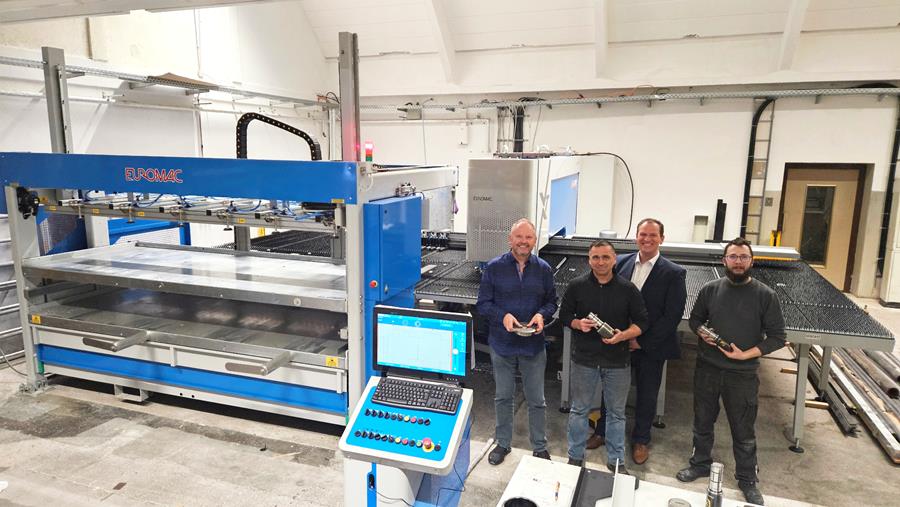 Nieuwe ponsmachine in plaats van tweede laser