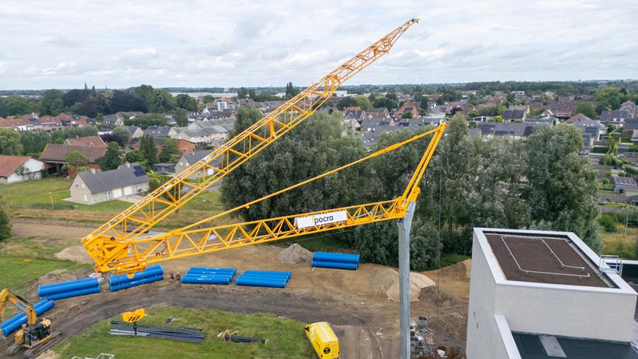 Pocra ajoute à sa gamme deux nouvelles grues flexibles et automotrices