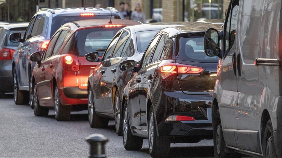Belgen staan 40 uur per jaar in de file