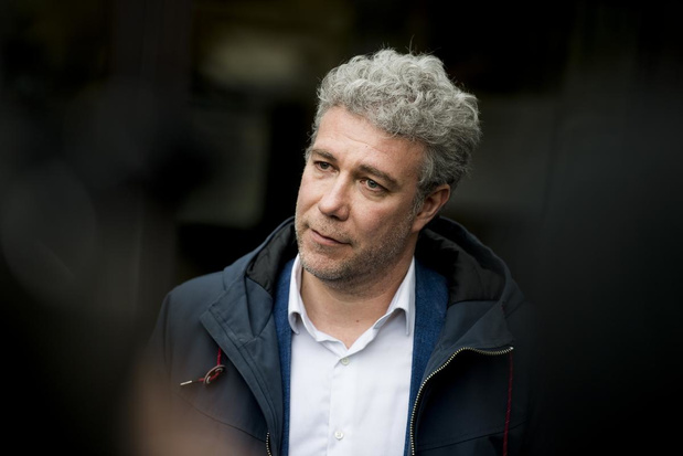 Feu vert à des visites en maisons de repos sous conditions strictes, annonce Alain Maron