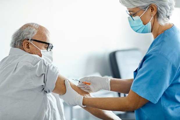 Coronavirus - Le Conseil supérieur de la Santé recommande une nouvelle dose pour les groupes à risque