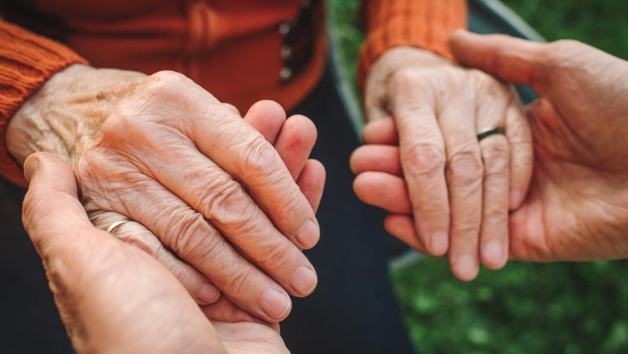 Europese commissie: goedkeuring voor geneesmiddel dat Alzheimer vertraagt