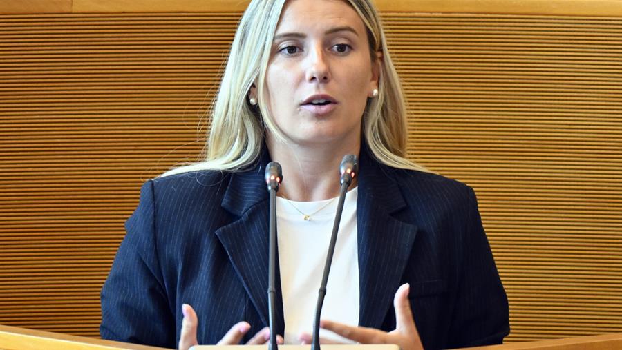 Les Engagés reiken oppositie de hand over pesticiden