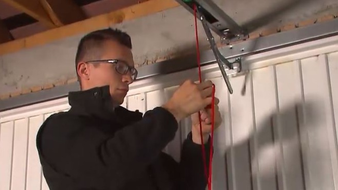 HOE JE GARAGEPOORT AANPAKKEN