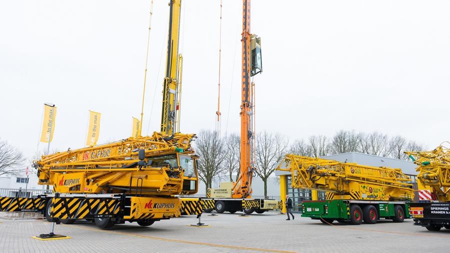 Travailler sans émissions avec une grue mobile hybride